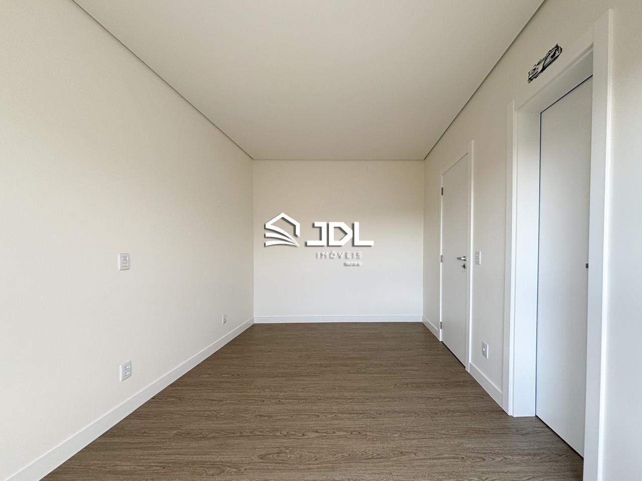 Apartamento à venda no bairro Velha: 