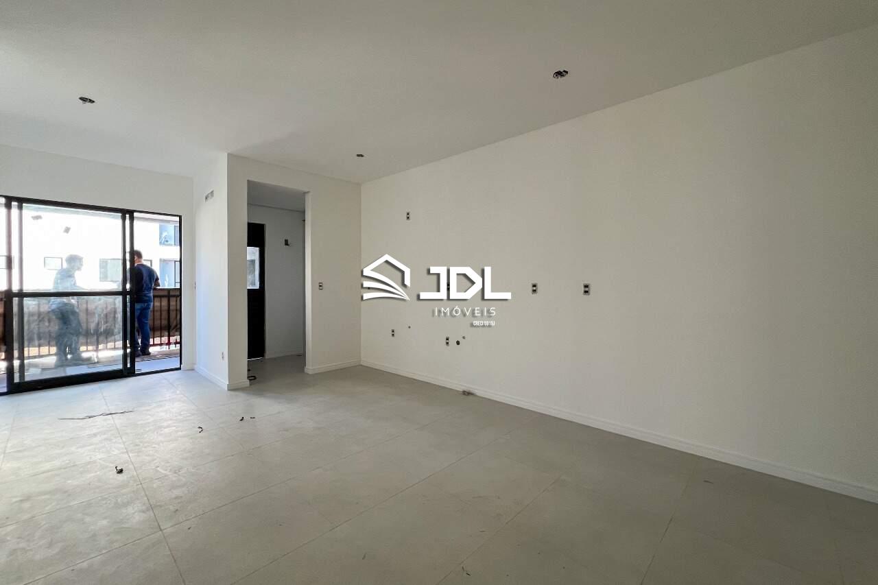 Apartamento à venda no bairro Velha: 