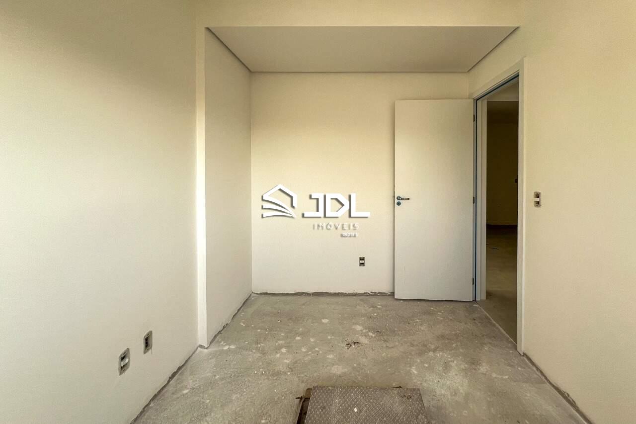 Apartamento à venda no bairro Velha: 