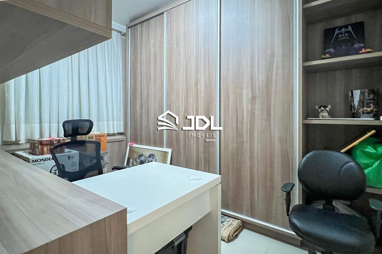 Apartamento à venda no bairro Victor Konder: 
