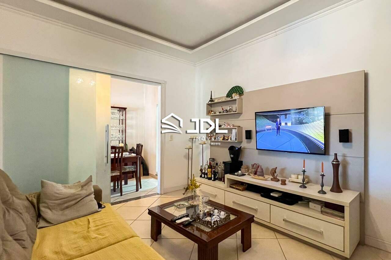 Casa à venda no bairro Velha: 