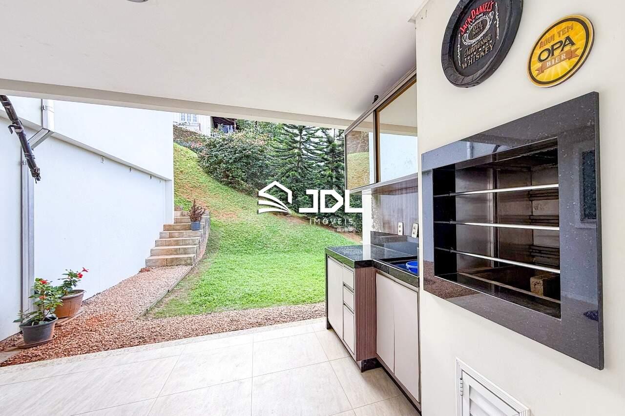 Casa à venda no bairro Itoupava Seca: 