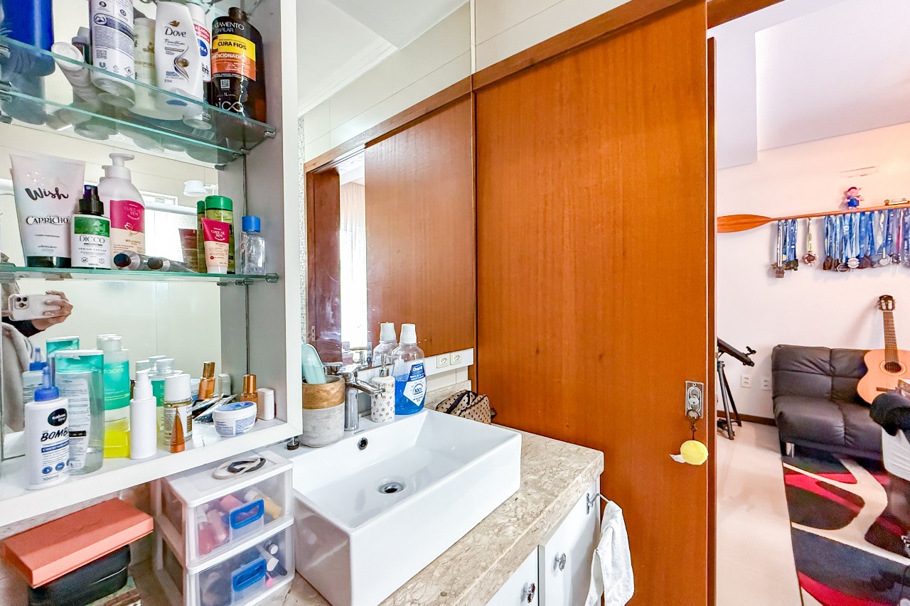 Casa à venda no bairro Itoupava Seca: 