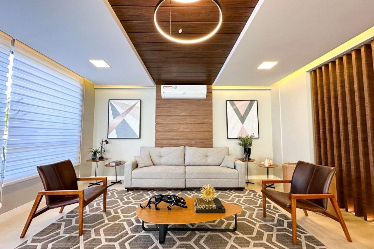 Apartamento à venda no bairro Escola Agrícola: 