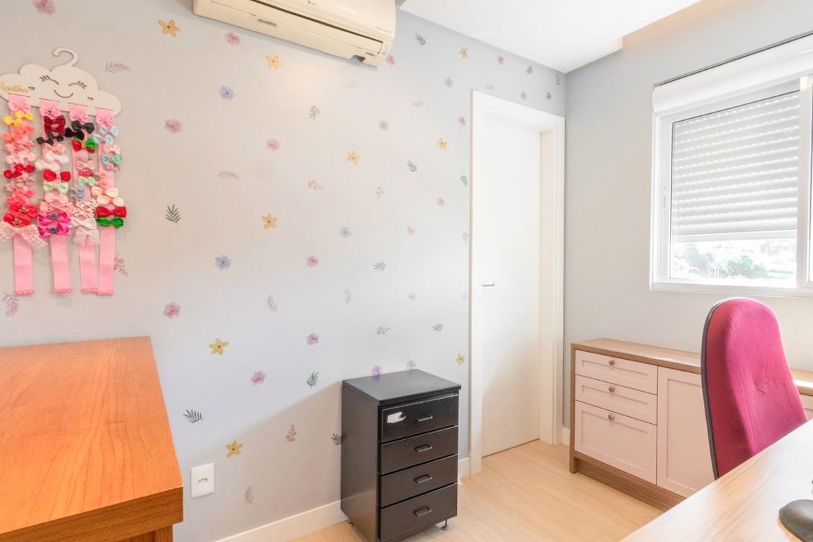 Apartamento à venda no bairro Escola Agrícola: 