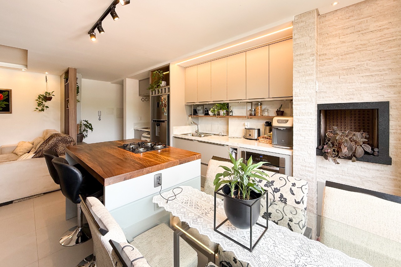 Apartamento à venda no bairro Água Verde: 