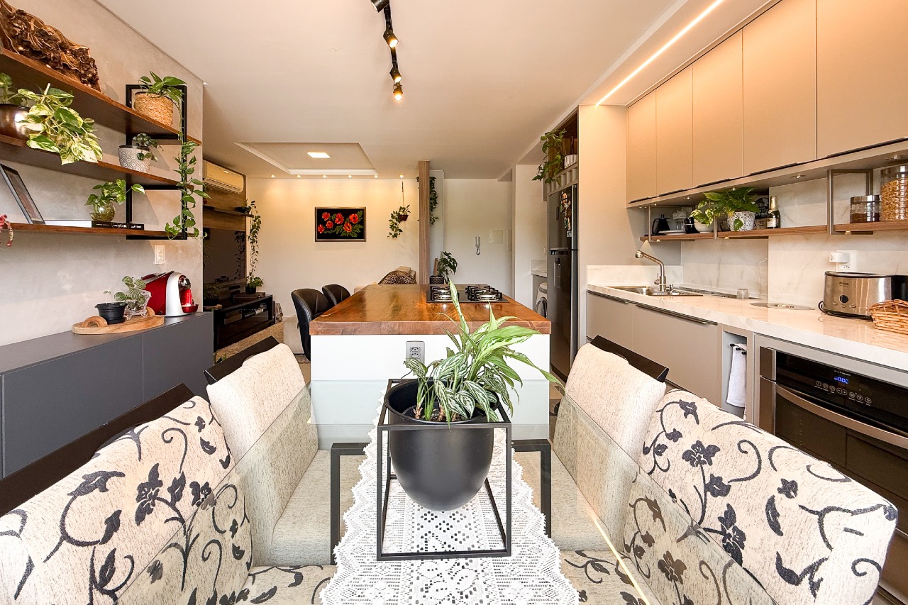 Apartamento à venda no bairro Água Verde: 