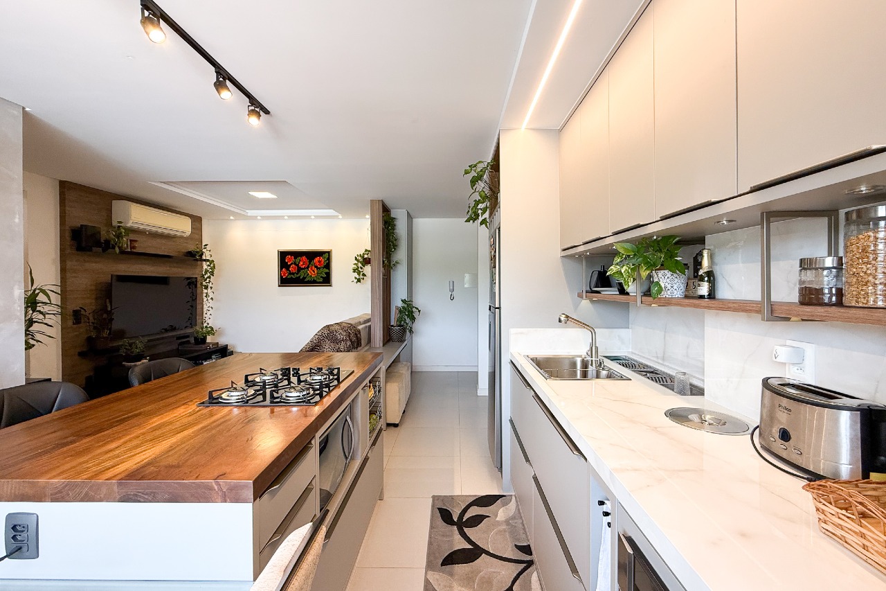 Apartamento à venda no bairro Água Verde: 