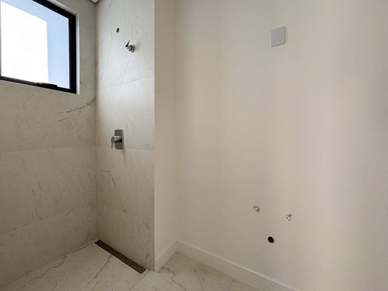 Apartamento à venda no bairro Velha: 