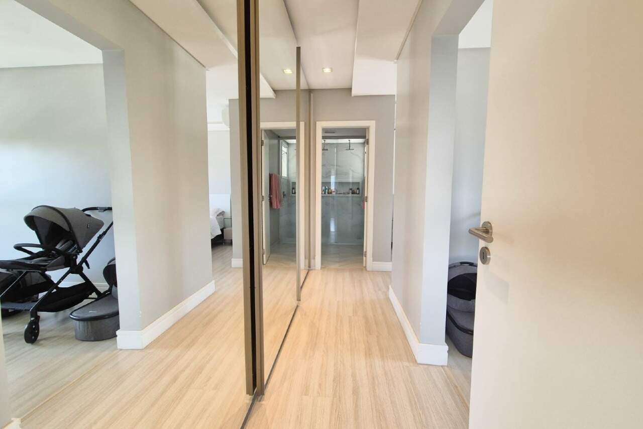 Apartamento à venda no bairro Velha: 