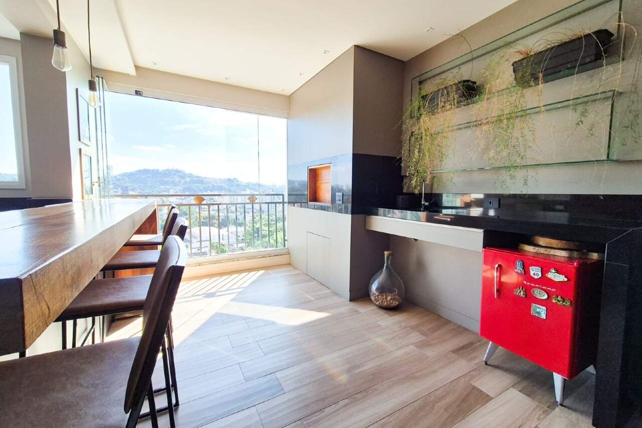 Apartamento à venda no bairro Velha: