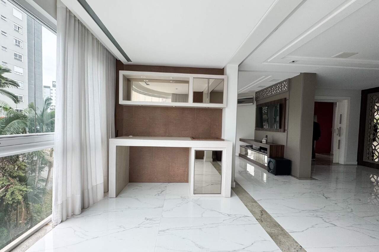 Apartamento à venda no bairro Jardim Blumenau: