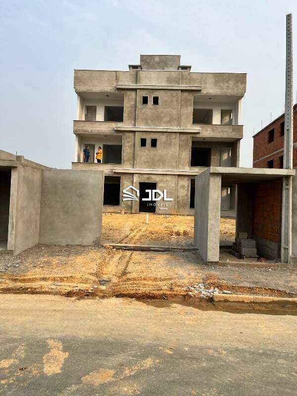 Apartamento à venda no bairro Carijós: 