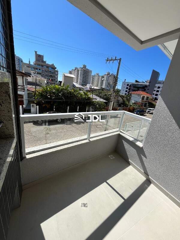 Apartamento à venda no bairro Trindade : 