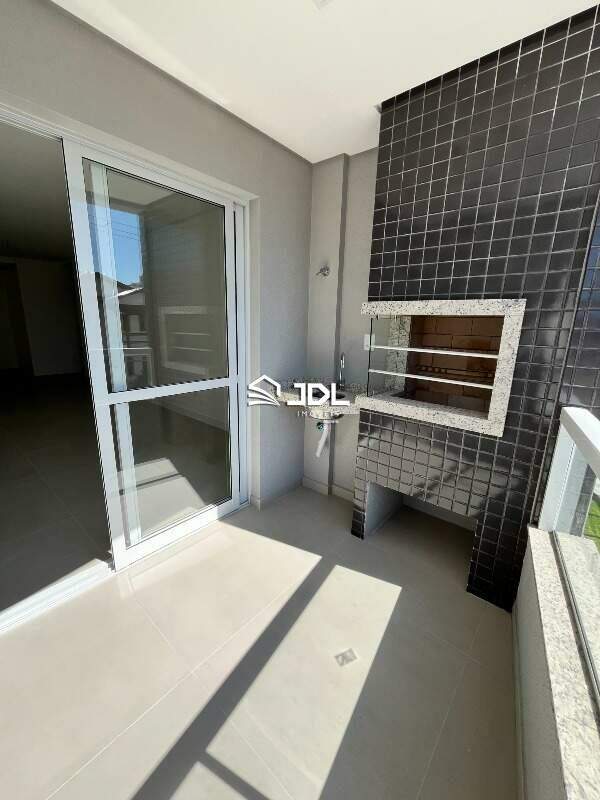 Apartamento à venda no bairro Trindade : 