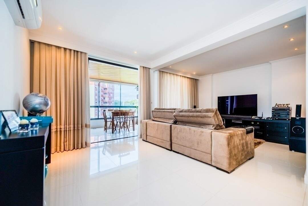 Apartamento à venda no bairro Jardim Blumenau: 