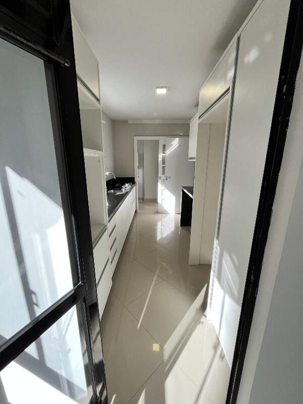 Apartamento à venda no bairro Barra Sul: