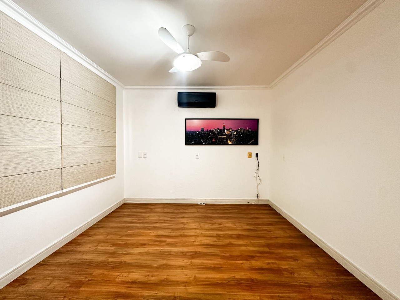 Casa à venda no bairro Escola Agrícola: 