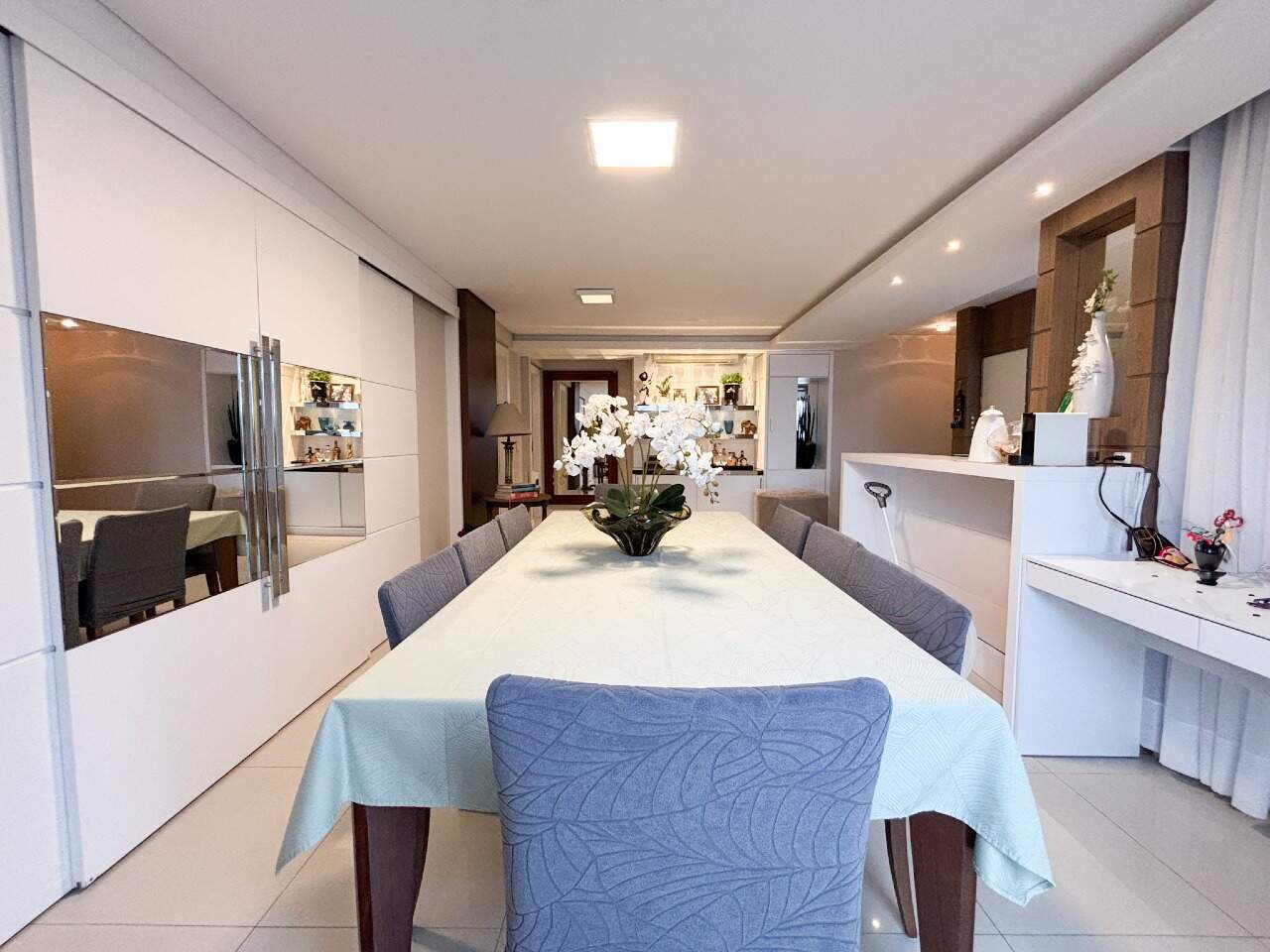 Apartamento à venda no bairro Vila Nova: