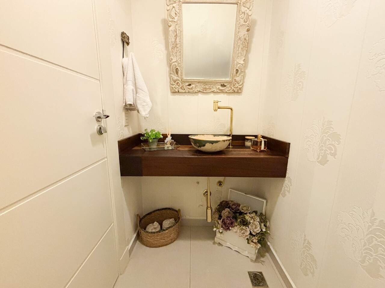 Apartamento à venda no bairro Vila Nova: 