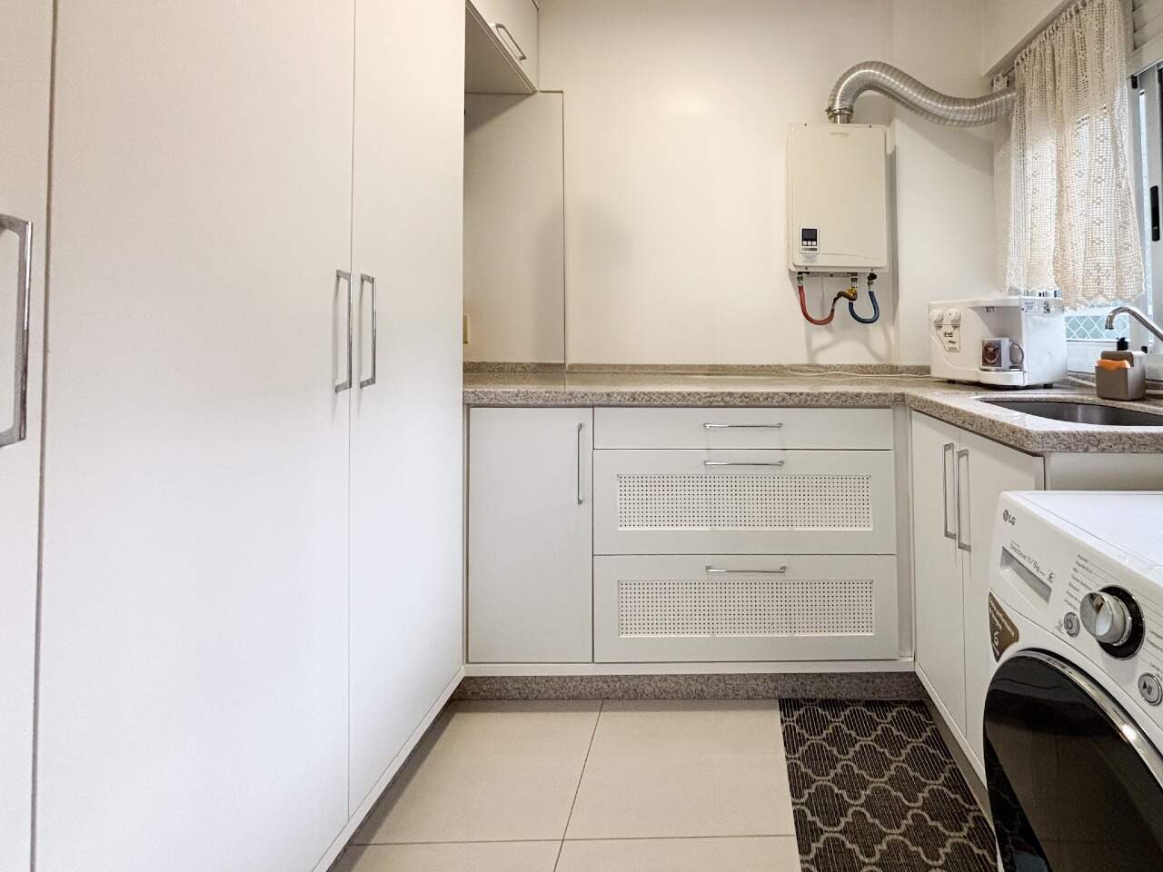 Apartamento à venda no bairro Vila Nova: 