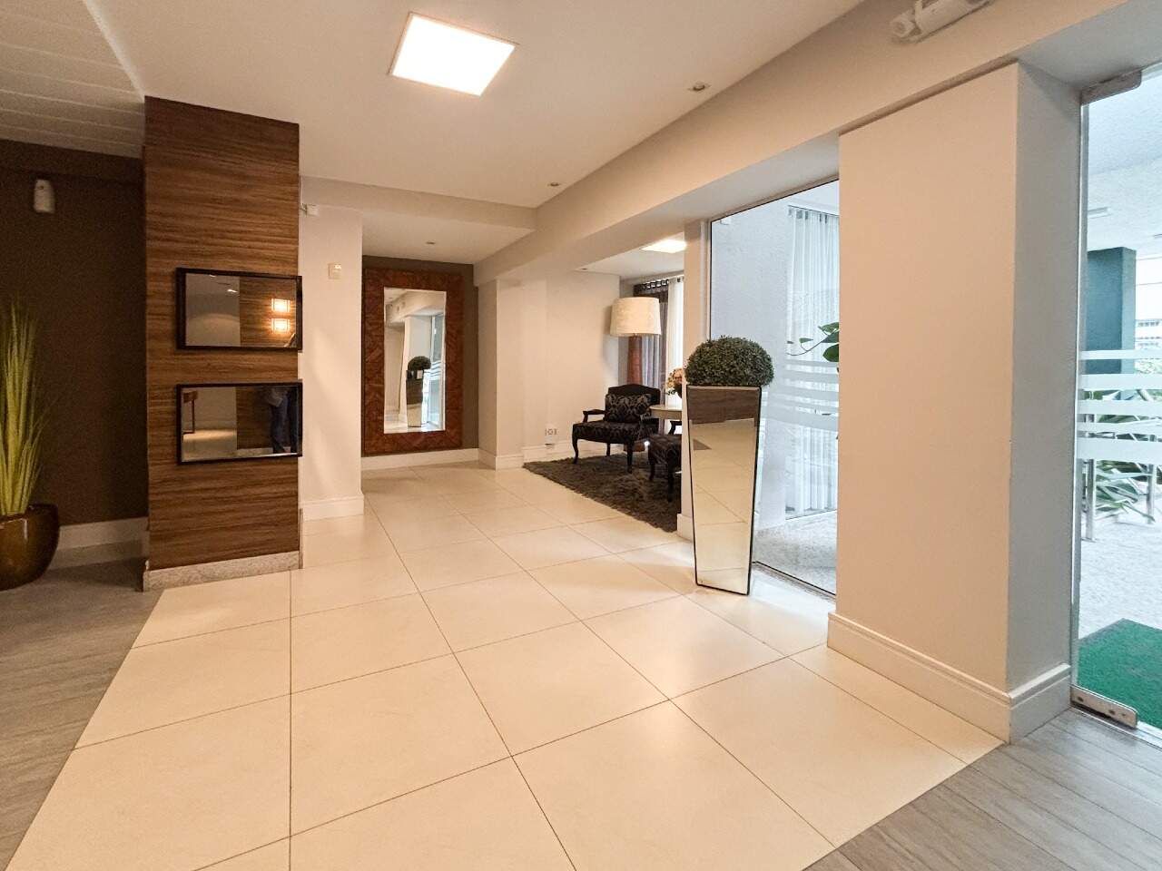 Apartamento à venda no bairro Vila Nova: 