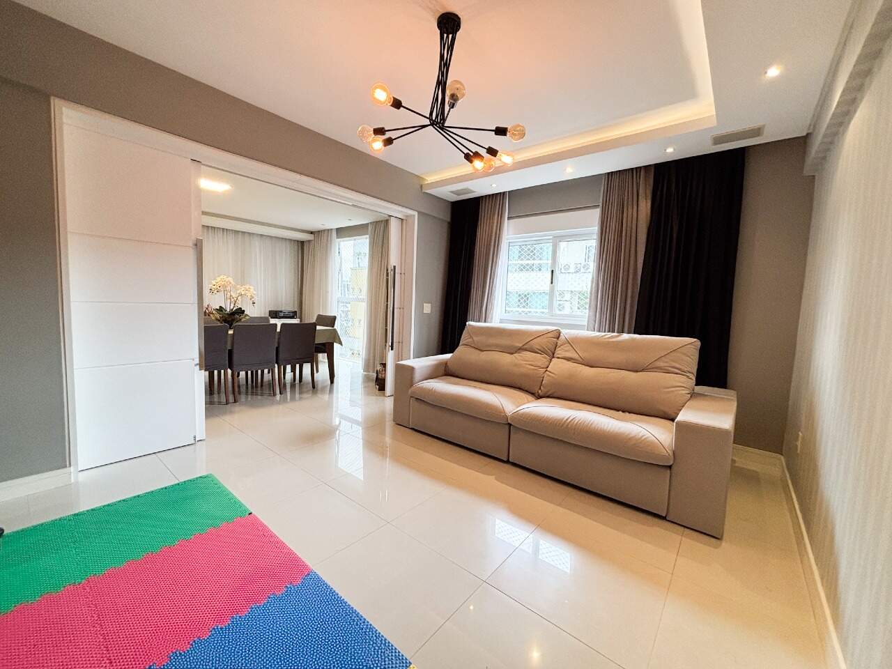 Apartamento à venda no bairro Vila Nova: 