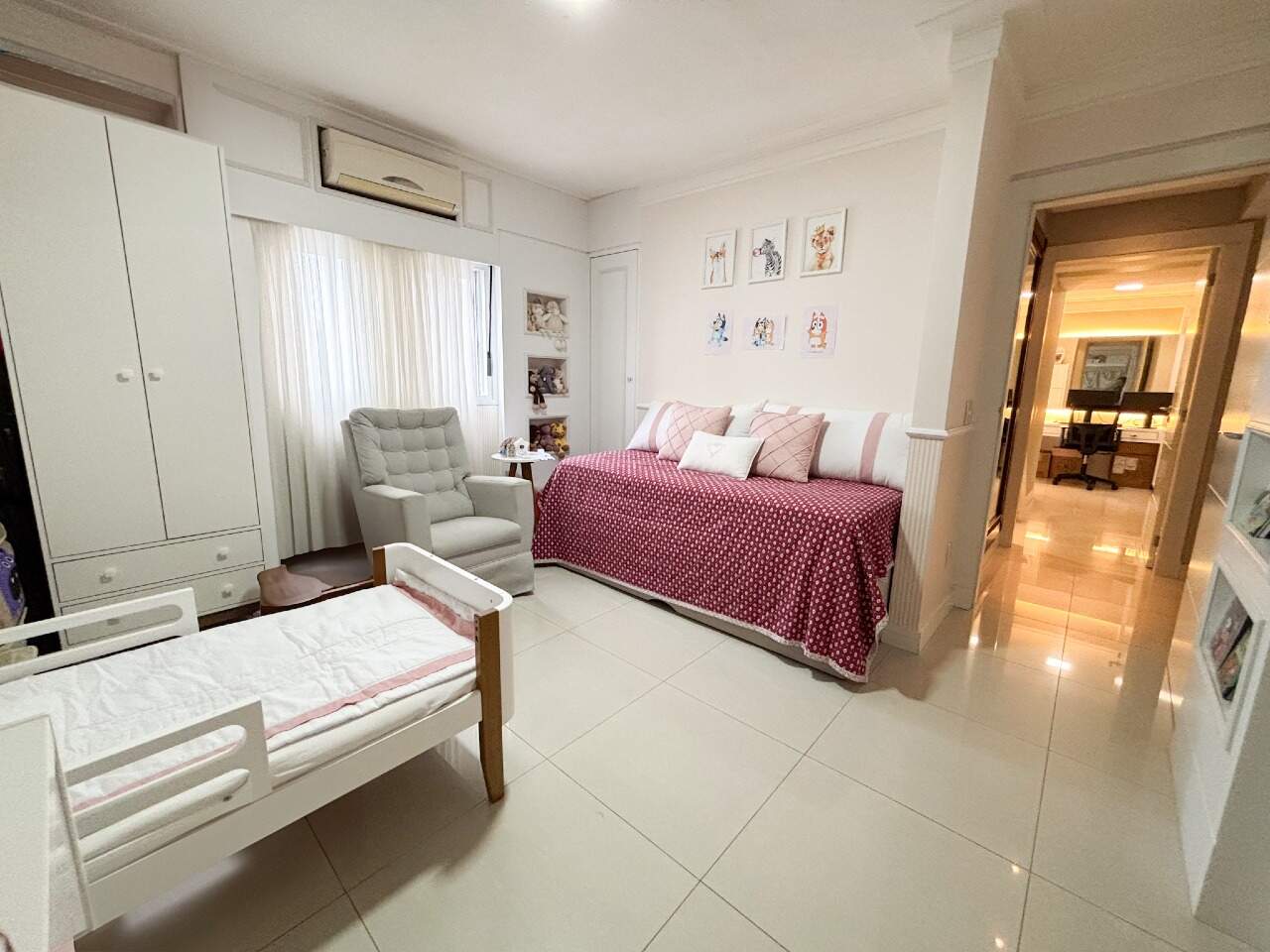 Apartamento à venda no bairro Vila Nova: 