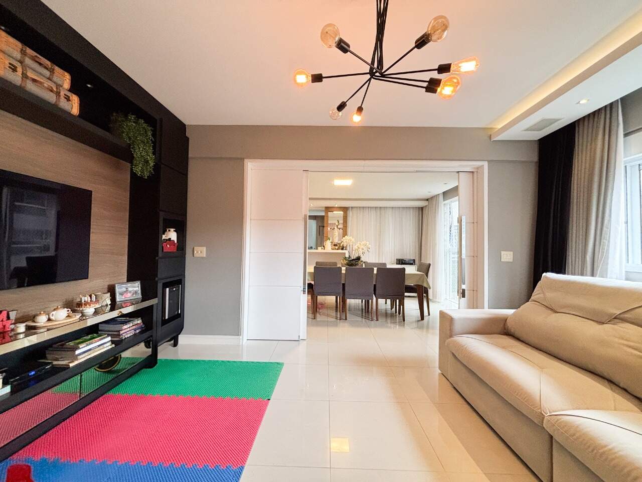 Apartamento à venda no bairro Vila Nova: 