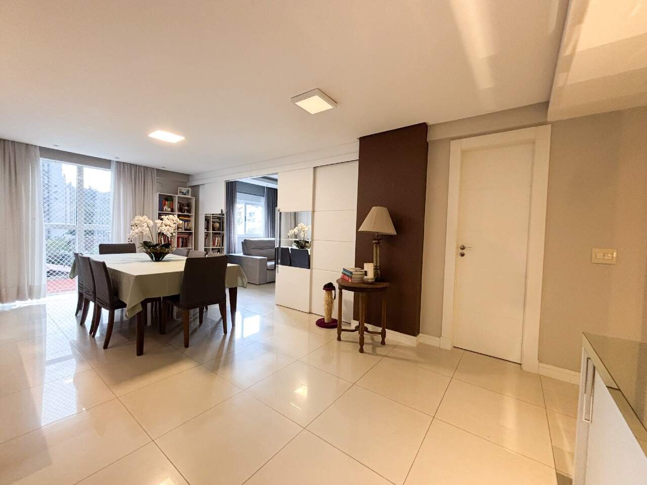 Apartamento à venda no bairro Vila Nova: