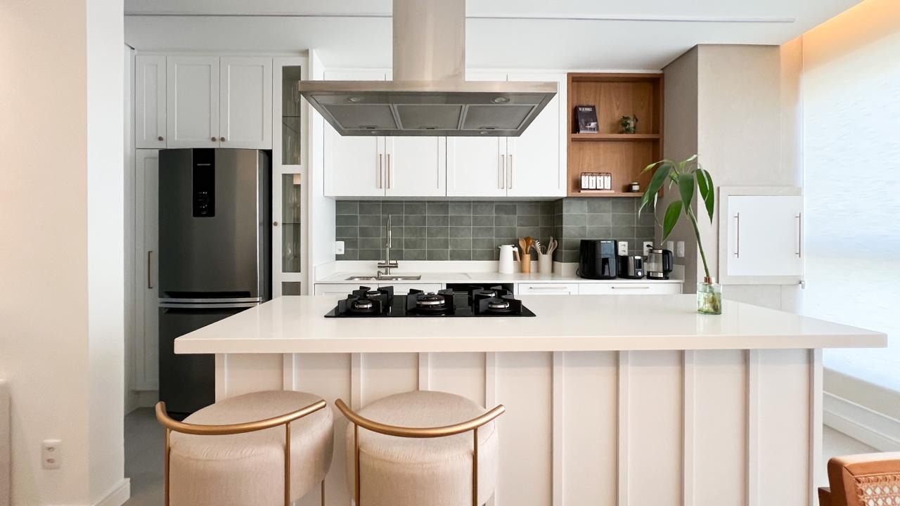 Apartamento à venda no bairro Escola Agrícola: 