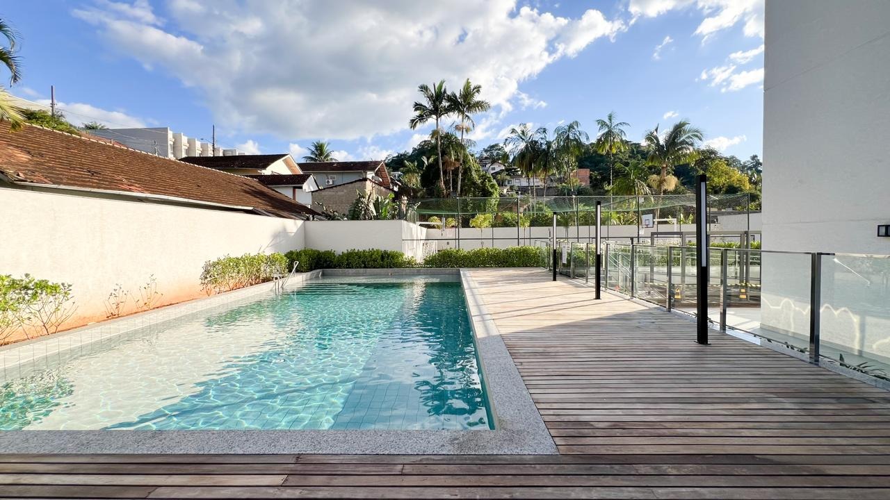 Apartamento à venda no bairro Escola Agrícola: 