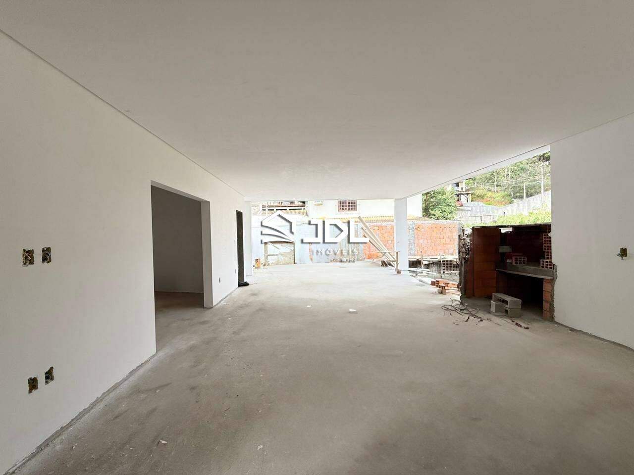 Casa à venda no bairro Bela Vista: