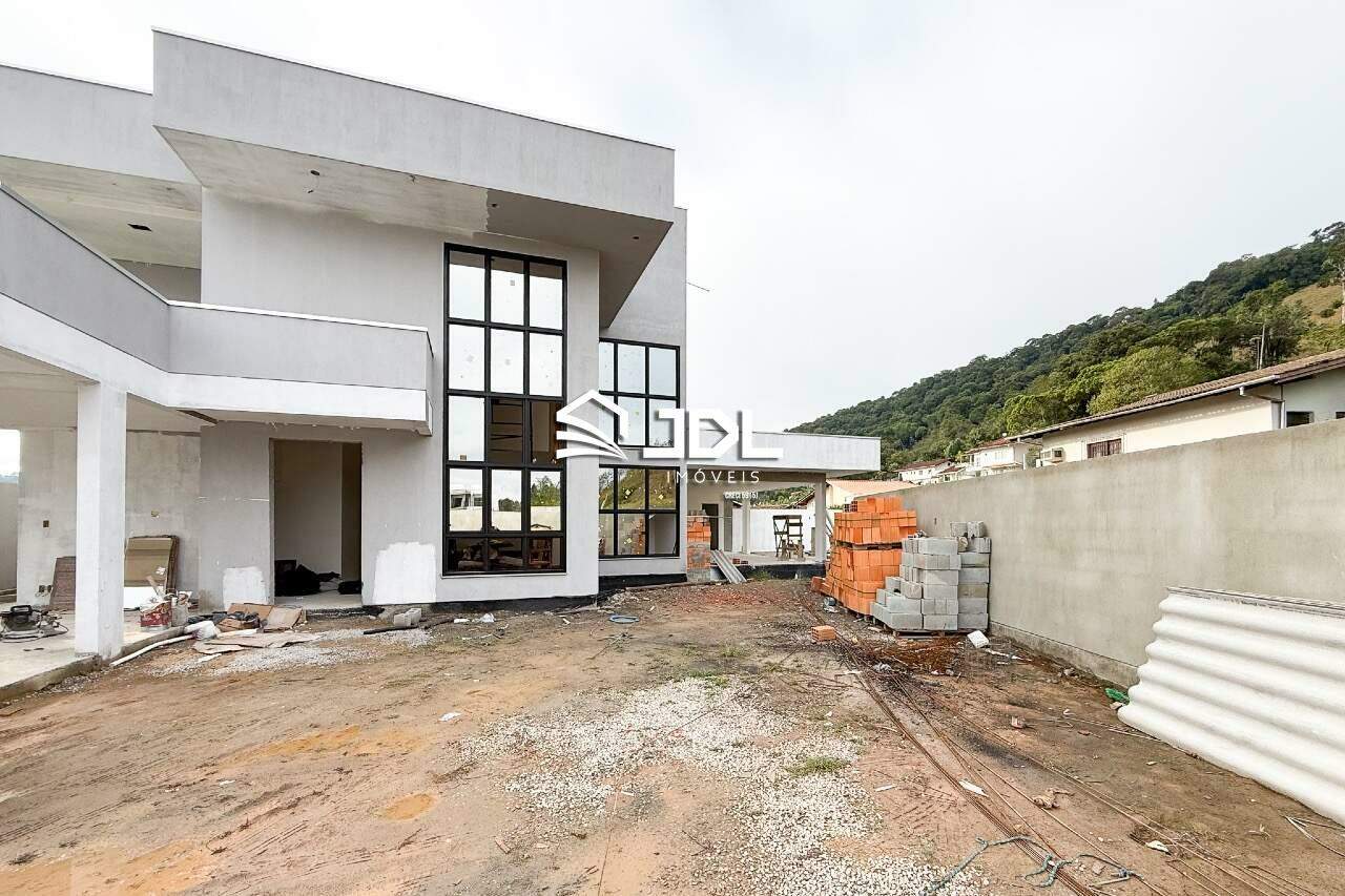 Casa à venda no bairro Bela Vista: 