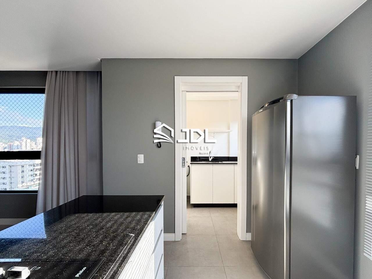 Apartamento à venda no bairro Vila Nova: 