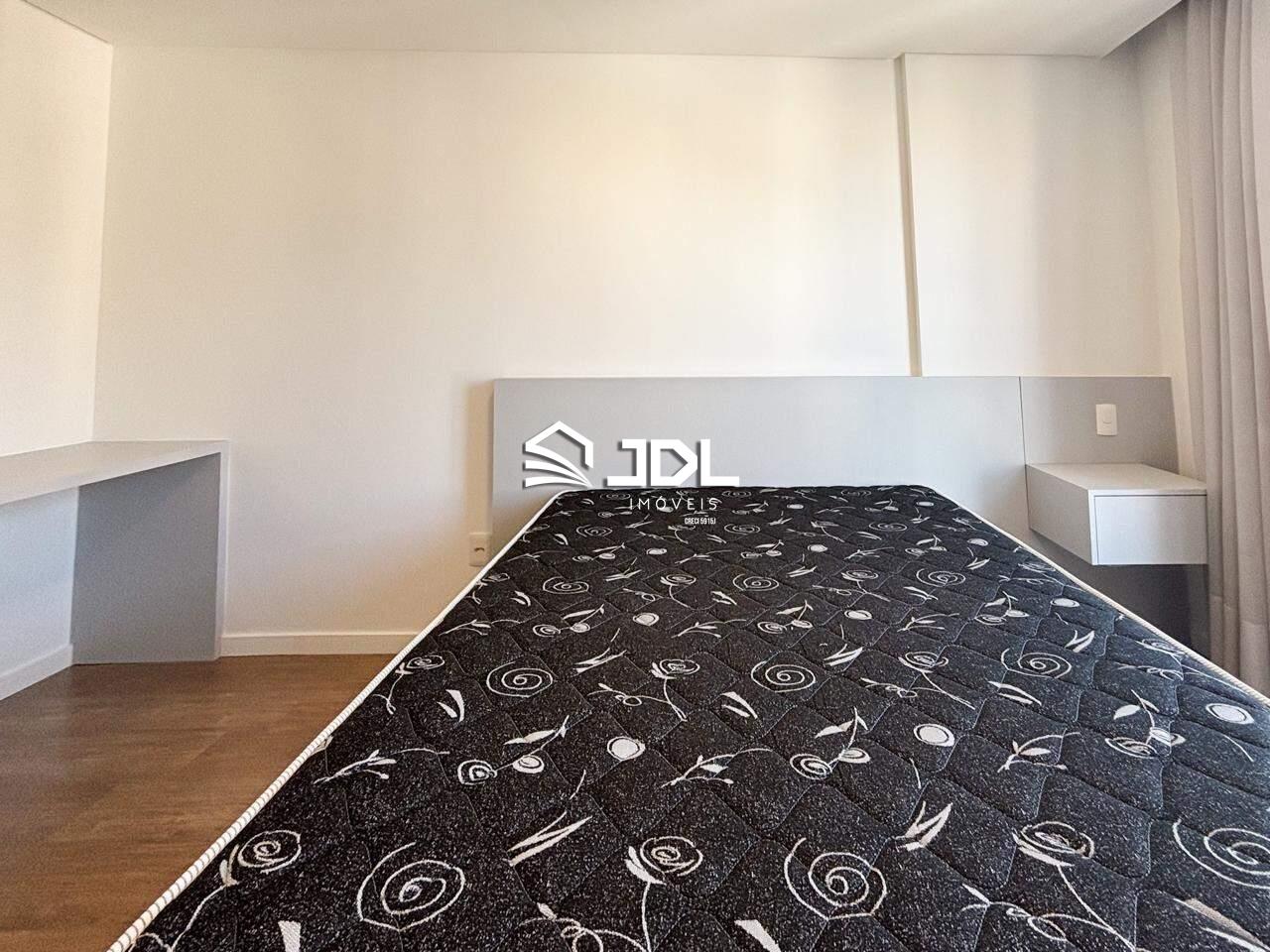 Apartamento à venda no bairro Vila Nova: 