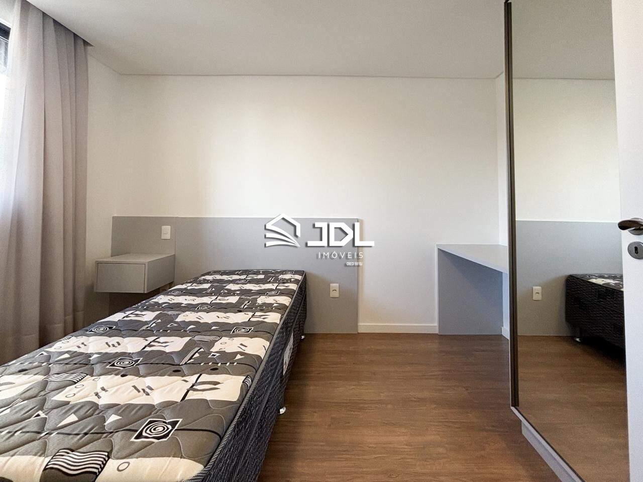 Apartamento à venda no bairro Vila Nova: 