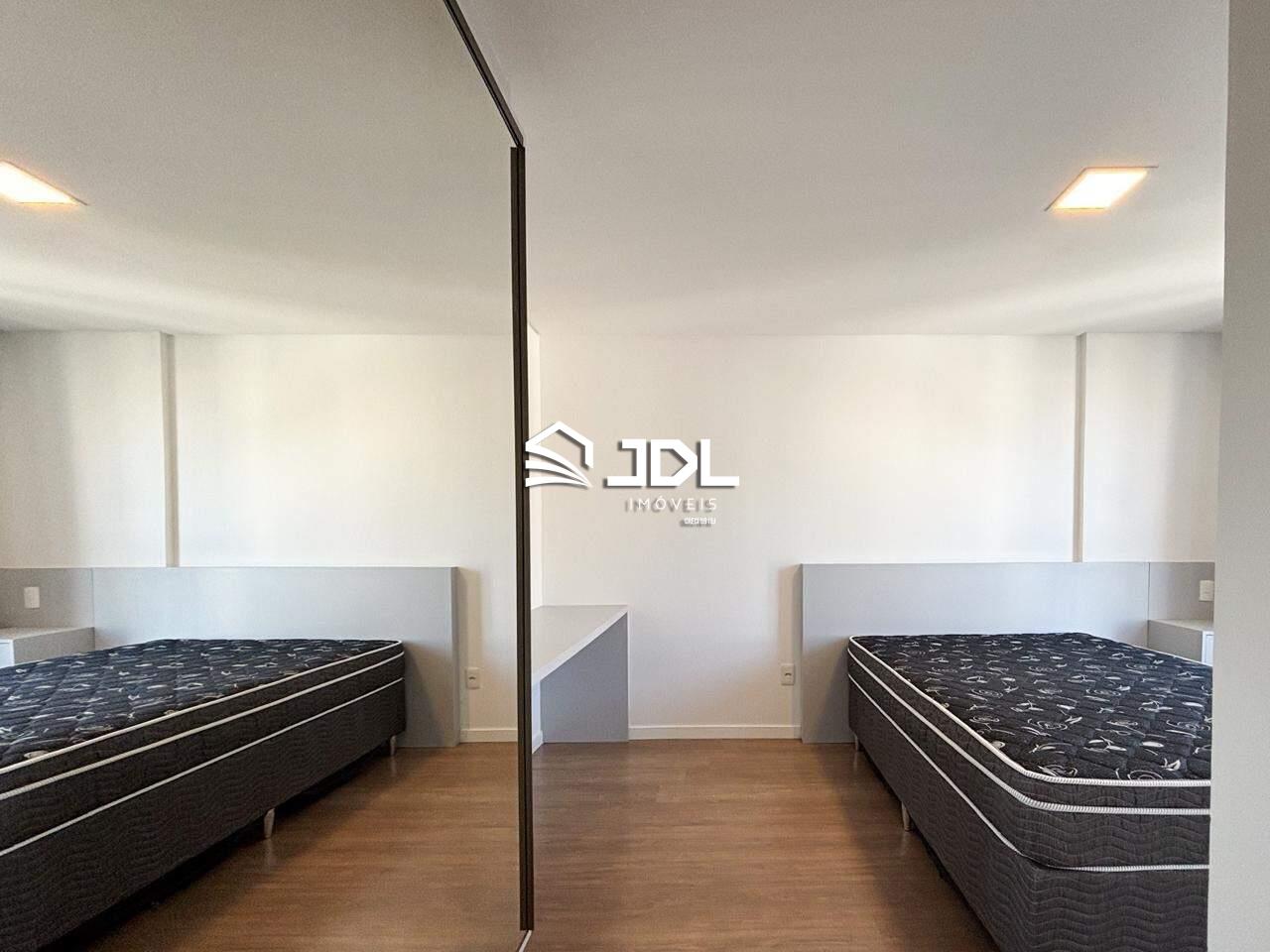 Apartamento à venda no bairro Vila Nova: 