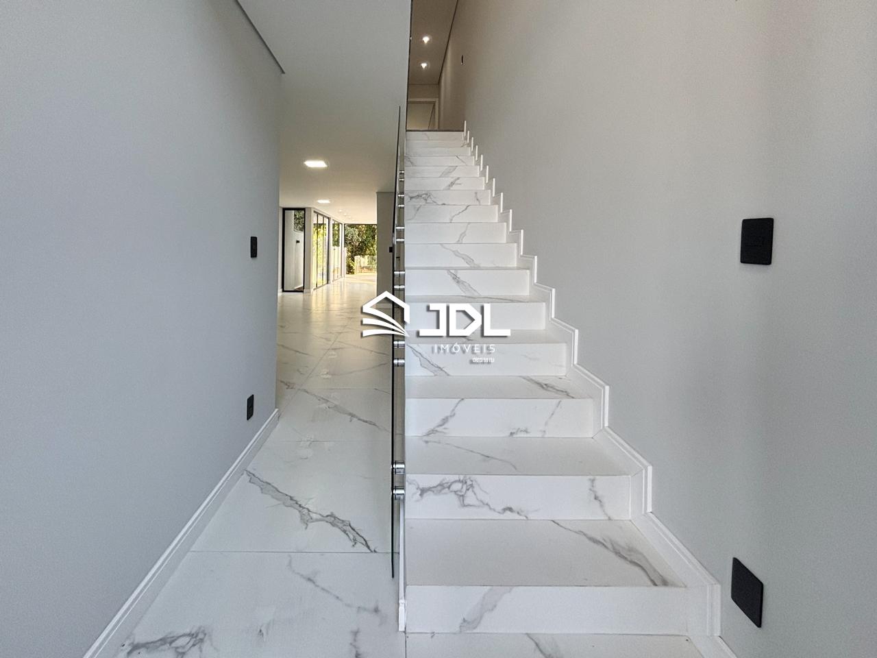 Casa à venda no bairro Água Verde: 