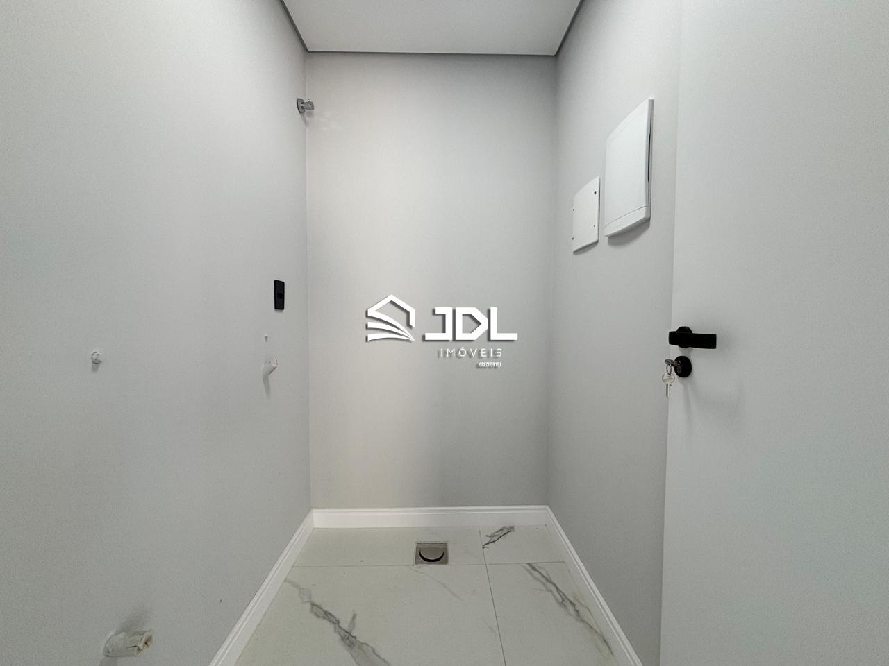 Casa à venda no bairro Água Verde: 