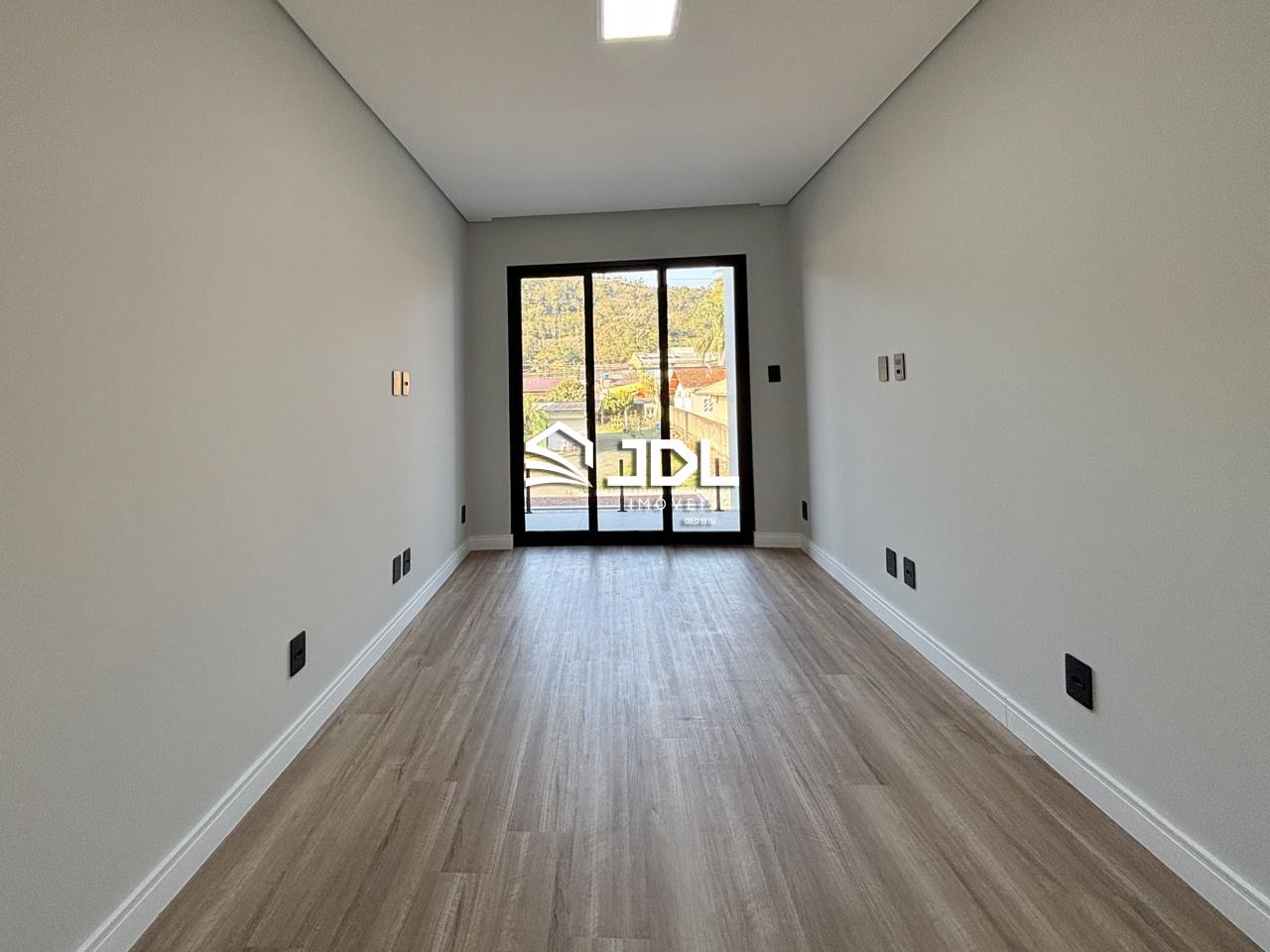 Casa à venda no bairro Água Verde: 