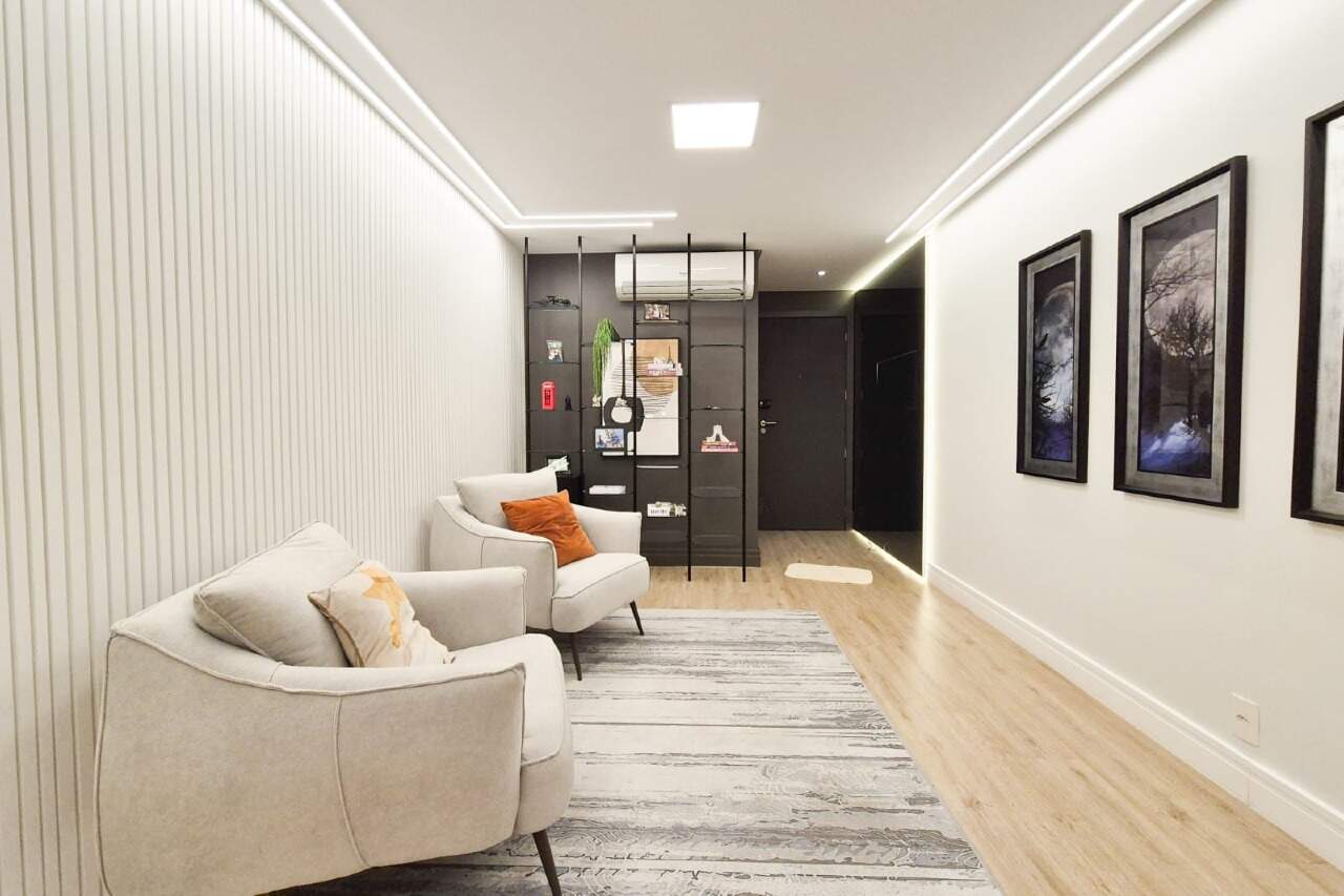 Apartamento à venda no bairro Velha: 