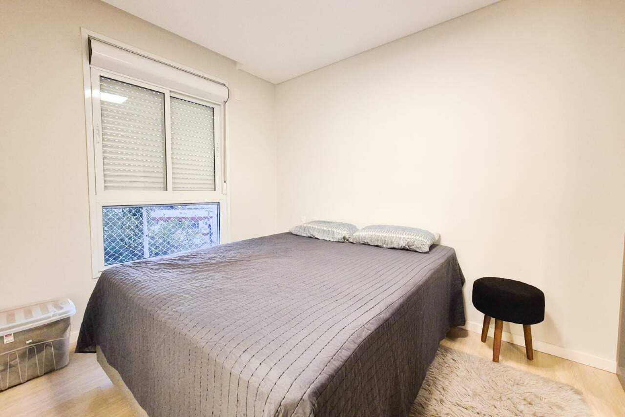 Apartamento à venda no bairro Velha: 