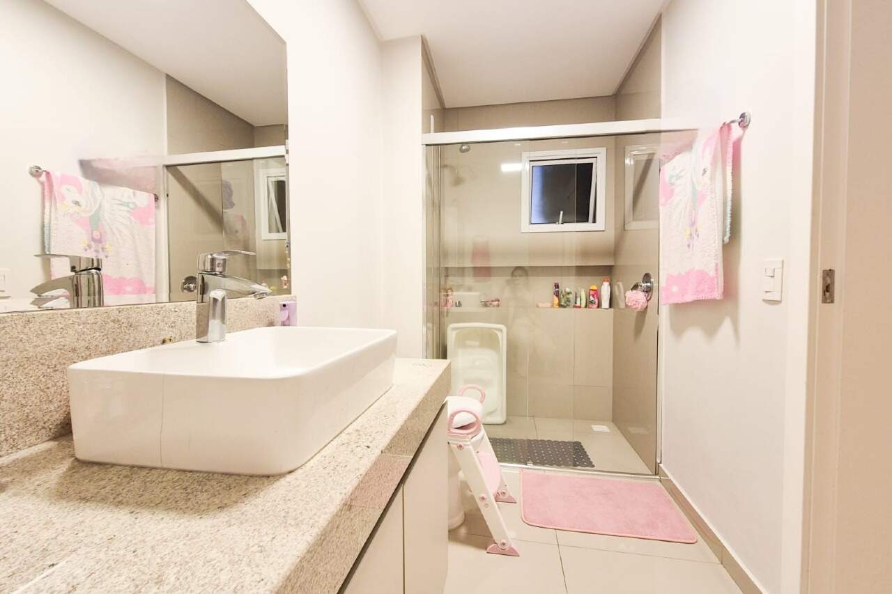 Apartamento à venda no bairro Velha: 