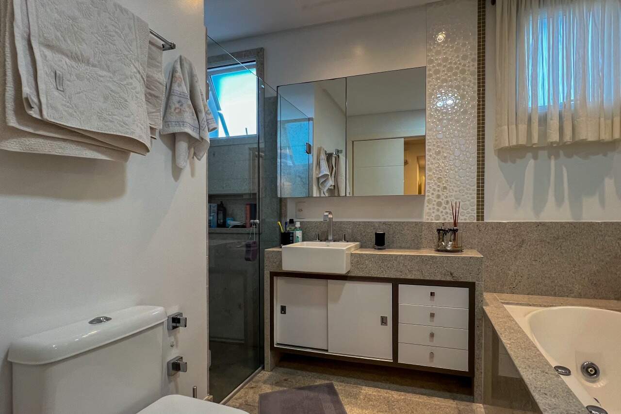 Apartamento à venda no bairro Vila Nova: 