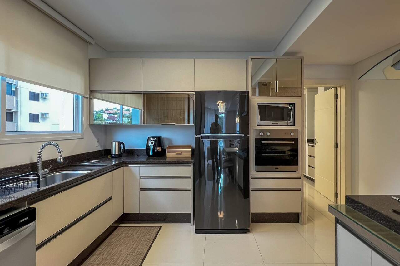 Apartamento à venda no bairro Vila Nova: 