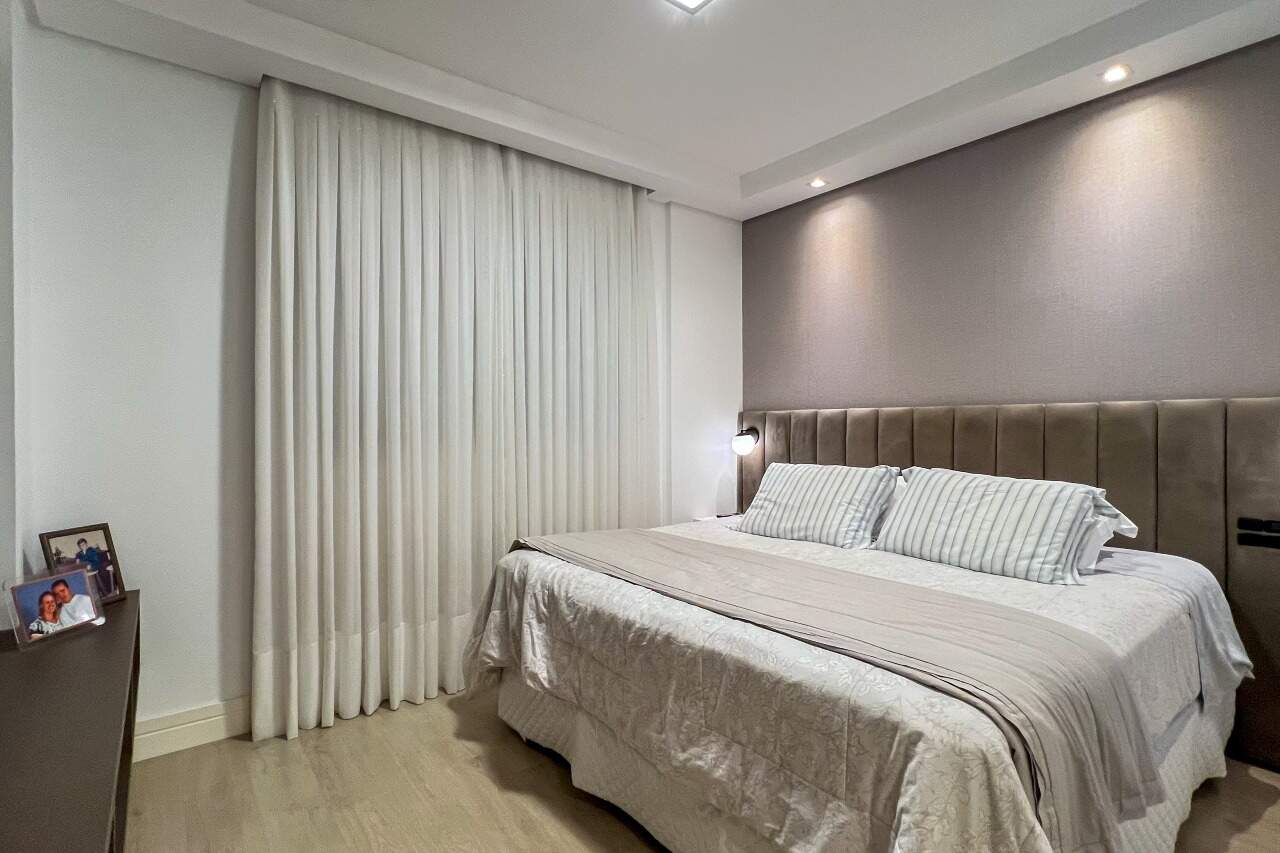 Apartamento à venda no bairro Vila Nova: 