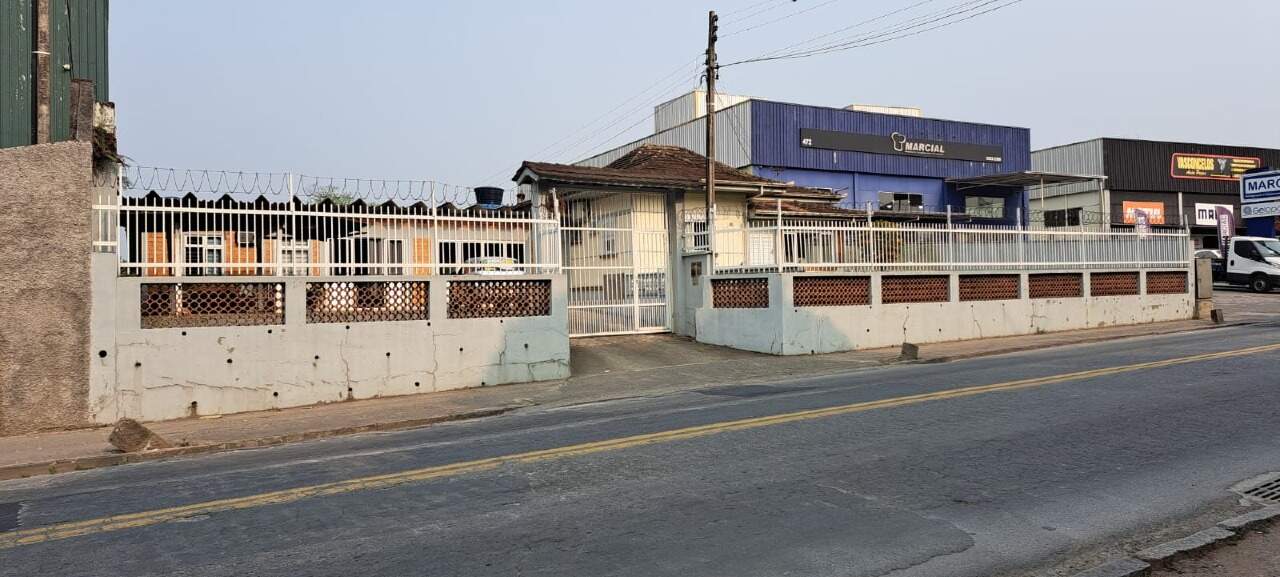 Terreno à venda no bairro Salto do Norte: 