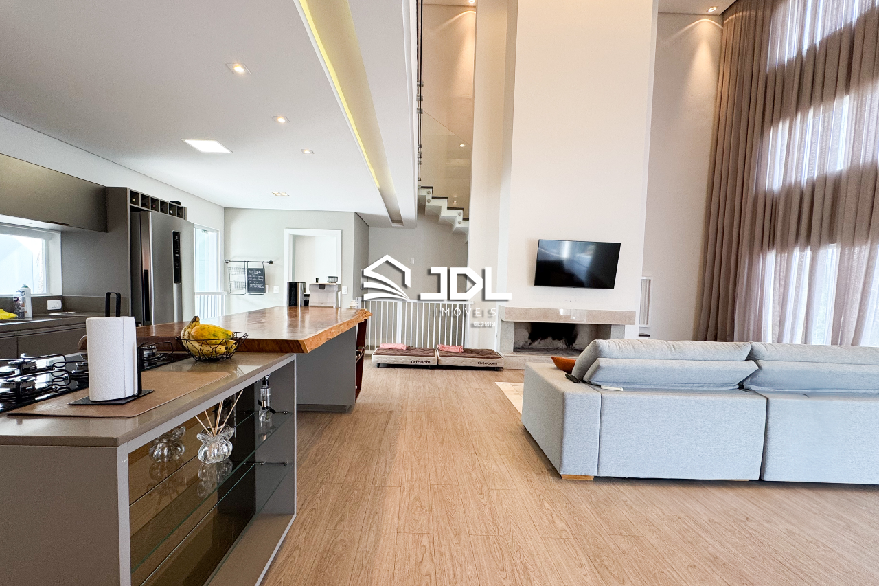 Casa à venda no bairro Itoupava Central: 