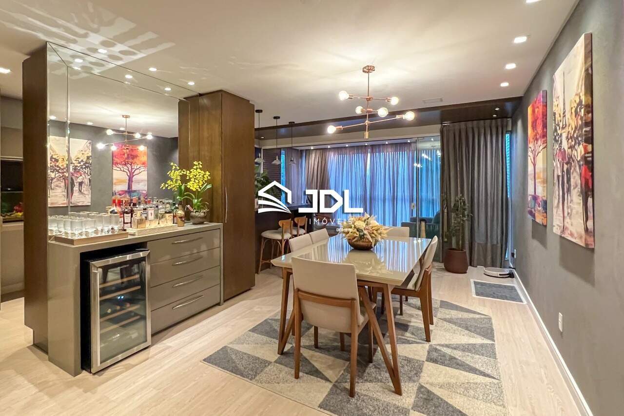 Apartamento à venda no bairro Victor Konder: 